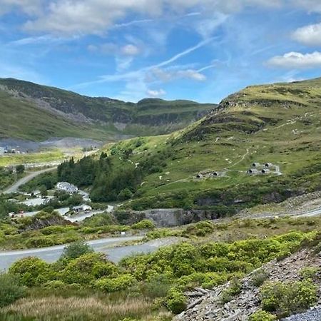 Hotel Llechwedd Glamping Blaenau Ffestiniog Exterior foto